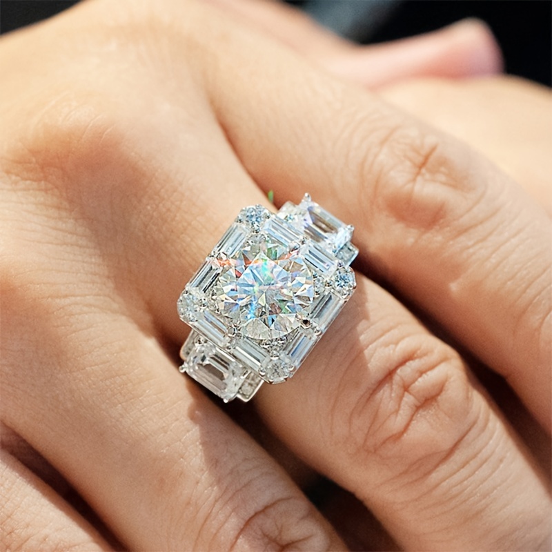 Men's Square CZ Rhinestone Ring - Bright and Unique Finger Accessory